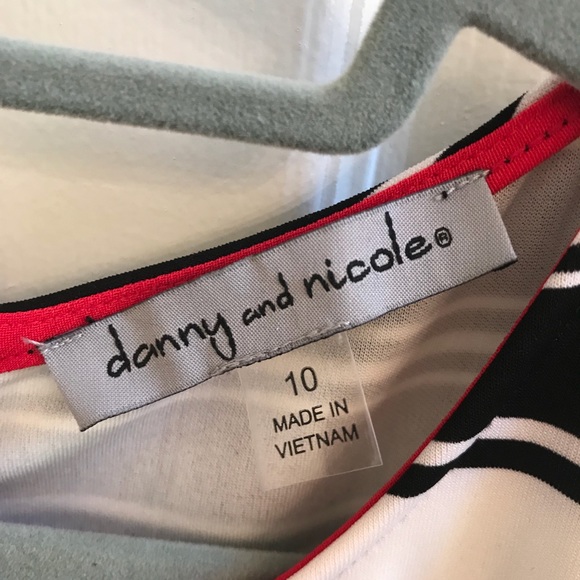 NEW White & Black Striped Sleeveless Dress Size10 - Picture 4 of 5